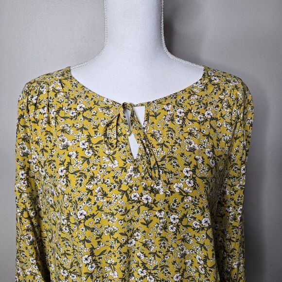 DR2 Yellow Floral Blouse Large - Picture 2 of 8